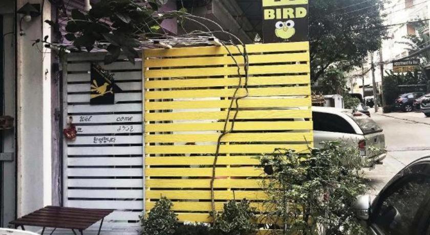 Kamin Bird Hostel Банкок Екстериор снимка