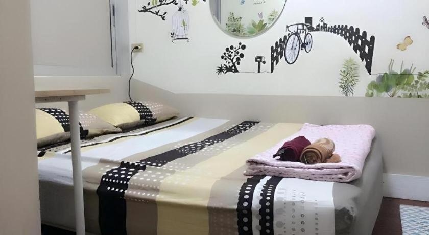 Kamin Bird Hostel Банкок Екстериор снимка